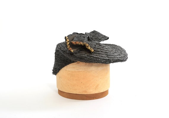 Vintage 1940s black studded straw hat - image 9