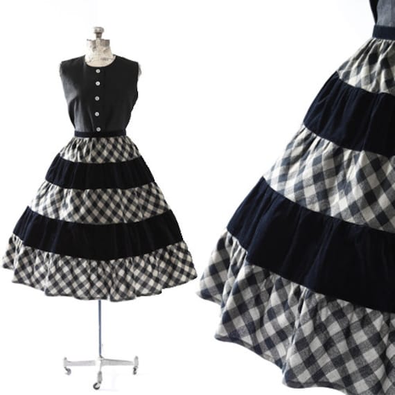Gingham skirt | vintage 1950s skirt | velvet + woo