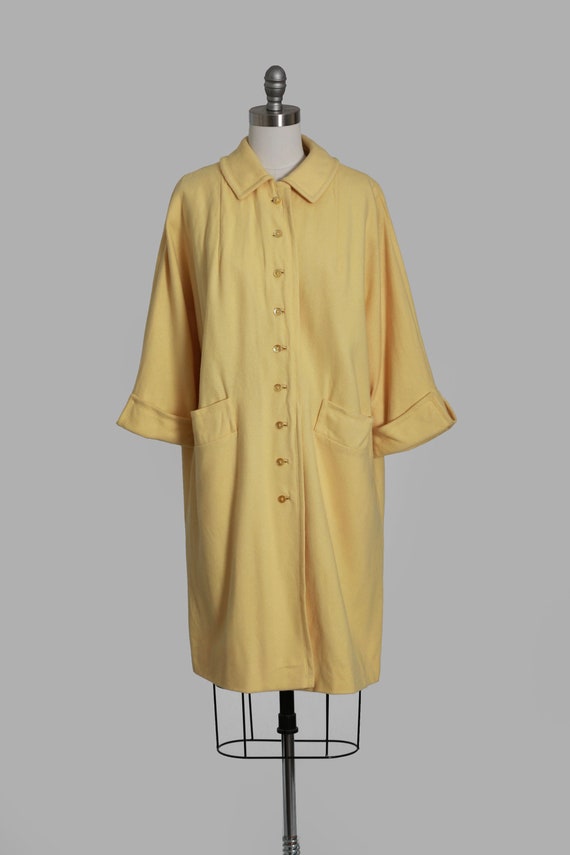 Vintage 60s yellow wool coat - image 4