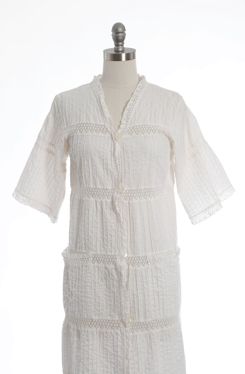 Vintage 70s Mexican white cotton crochet Dress image 3