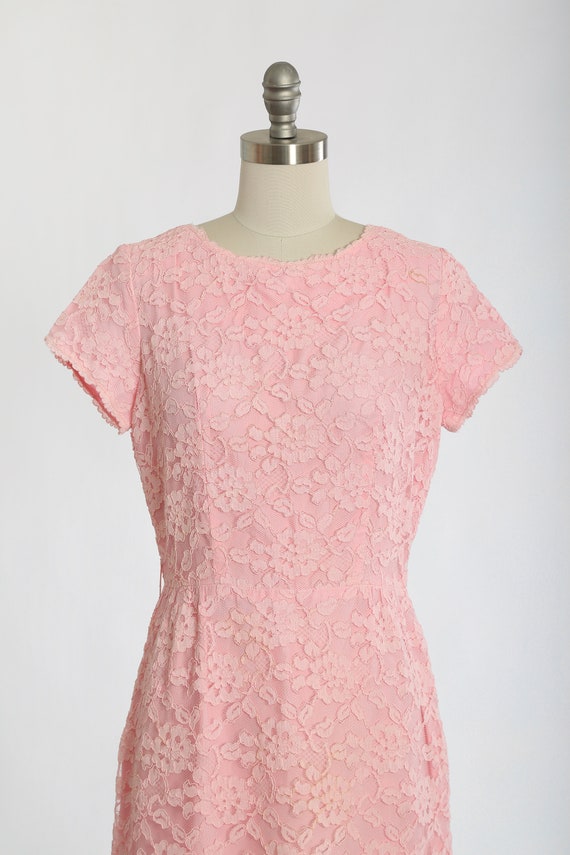 Vintage 60s Henry Lee pink floral lace wiggle dre… - image 3