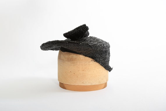 Vintage 1940s black studded straw hat - image 7