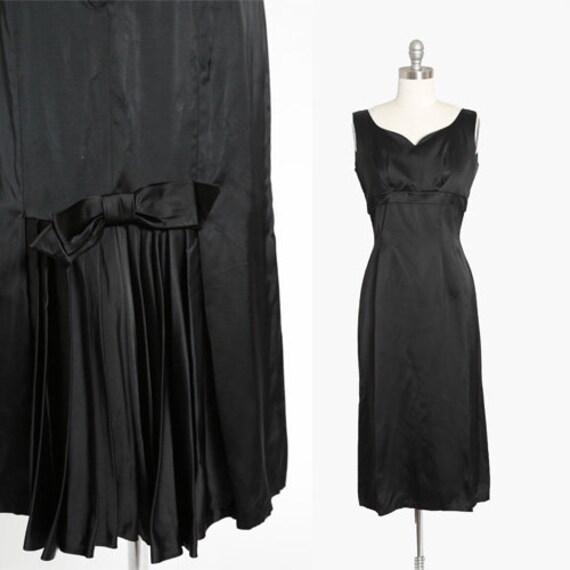 Barnett satin dress | Vintage 50s black satin bow