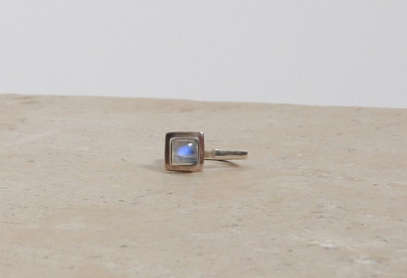 Modernist moonstone ring | Vintage Sterling Silver square Moonstone ring