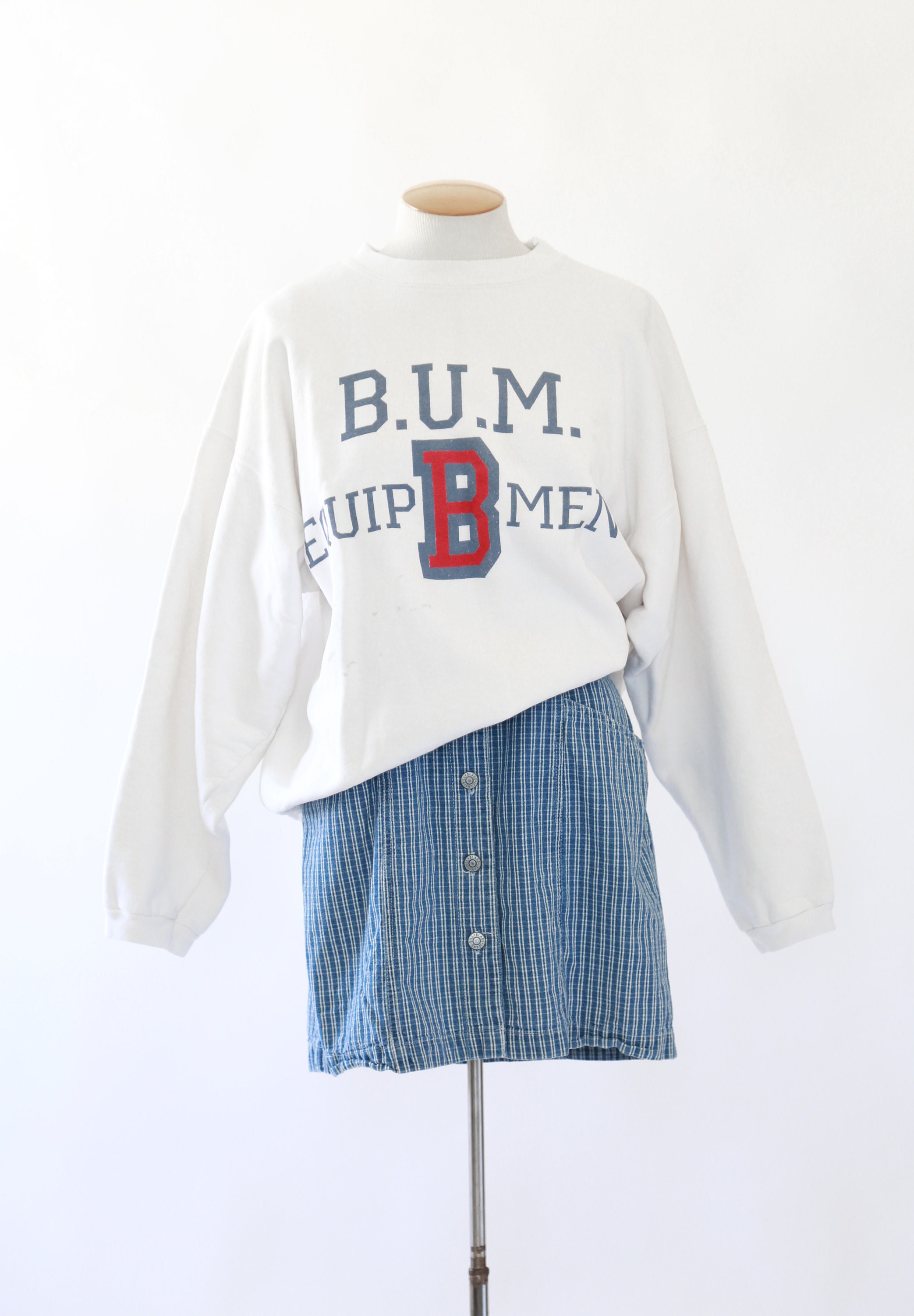 bum sweater