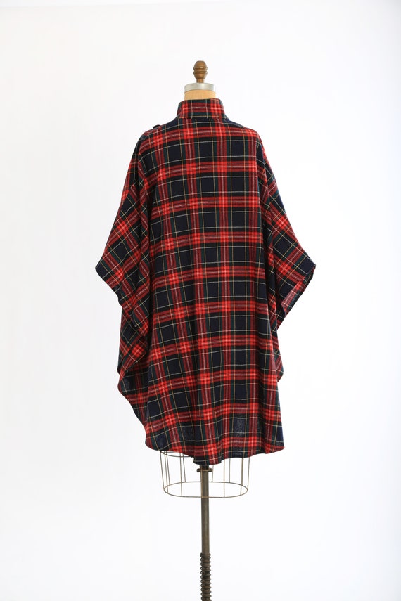 Red plaid cape | Vintage 70s woven wool blend red… - image 9