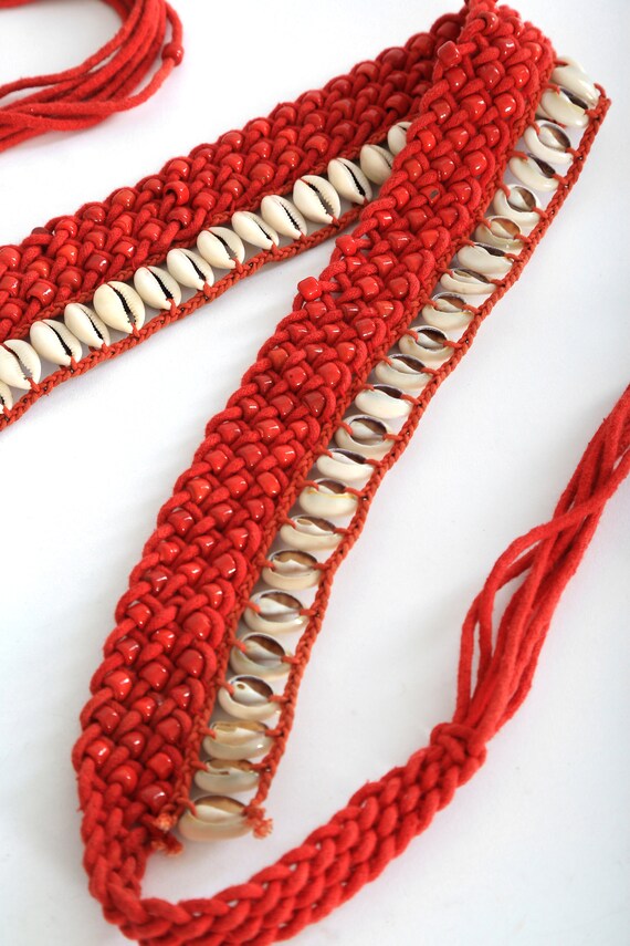 Seashell belt | Vintage red cord Cowrie Sea Shell… - image 3