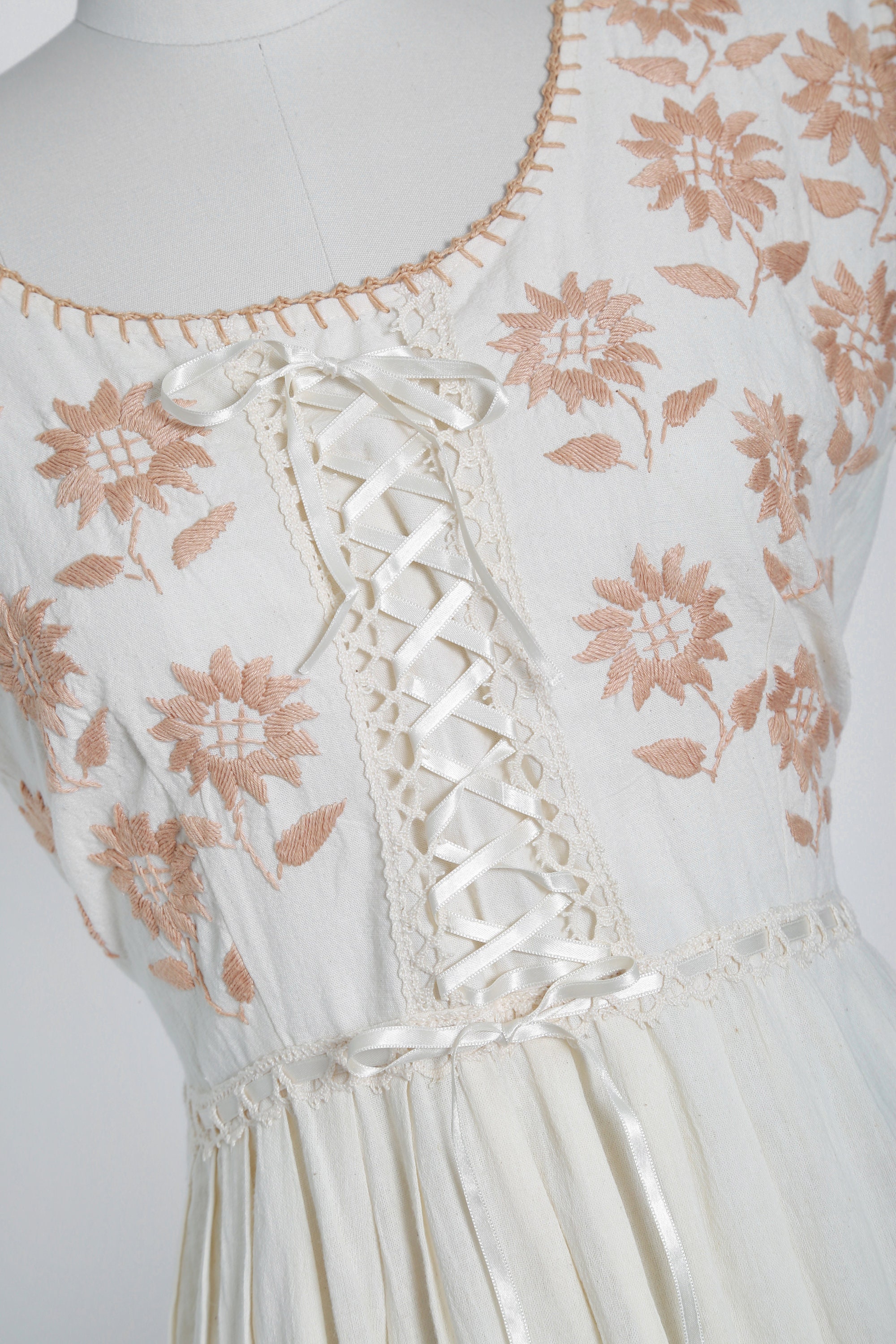 70s Gauze Dress Vintage 70s Embroidered Floral Cotton Gauze | Etsy