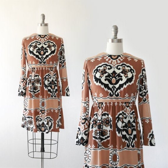 Heart mini dress | Vintage 60s dress | 1960s flora