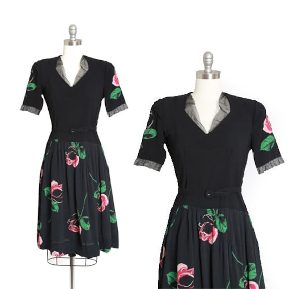 40s rose dress | Vintage 40s black floral Appliqu… - image 1