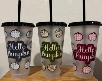 Kubek Hello Pumpkin Frosted | Wielorazowy kubek do kawy mrożonej o pojemności 24 uncji