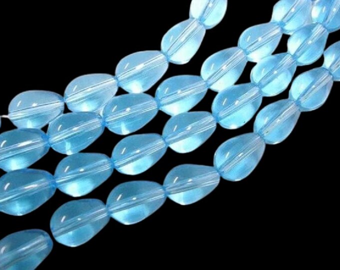 20pc 11x8mm teardrop glass beads in light blue-1600