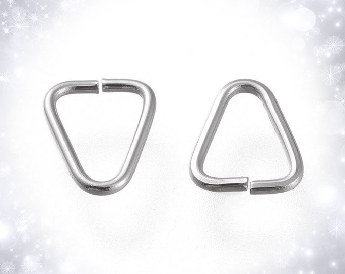 100pcs stainless steel triangular shape rings-FM73