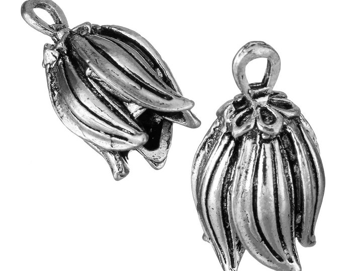 4pc 14x7mm antique silver finish metal flower pendants-RM50