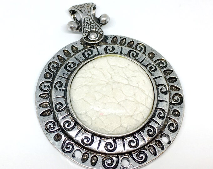 1pc 80x58mm antique silver finish round with resin center large pendant-7226V
