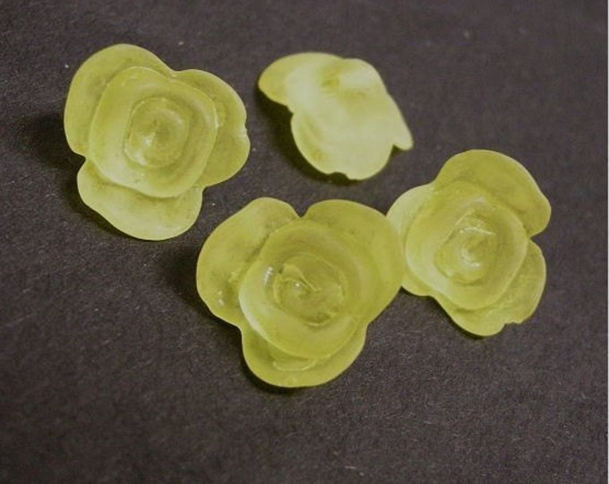 24pc yellow acrylic rose beads-2268