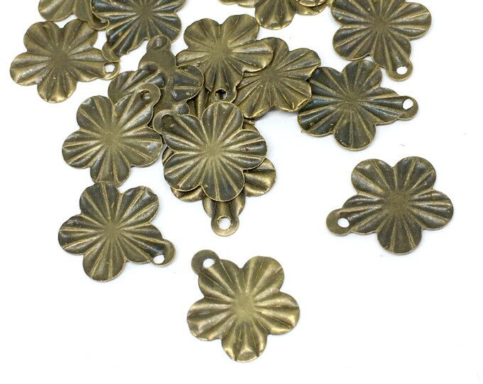 50pc 13X11mm antique bronze finish iron flower pendants-5730