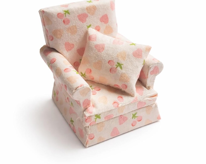 1pc Mini Heart Pattern Sofa , for Dollhouse Accessory, Pretending Prop Decorations