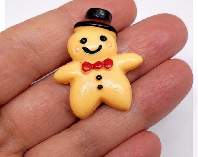 6pcs Resin Cookie Cabochons, Gingerbread Man Flatback, 30x23mm, Kawaii Christmas Craft Supplies