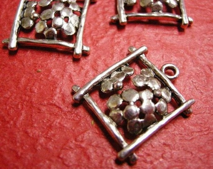 6pc antique silver finish flower metal alloy pendant-1311A