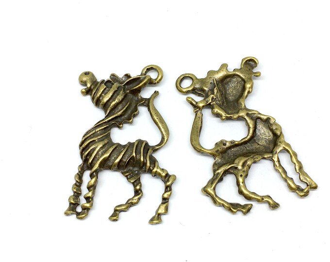 2pc antique bronze finish metal zebra pendant-4853