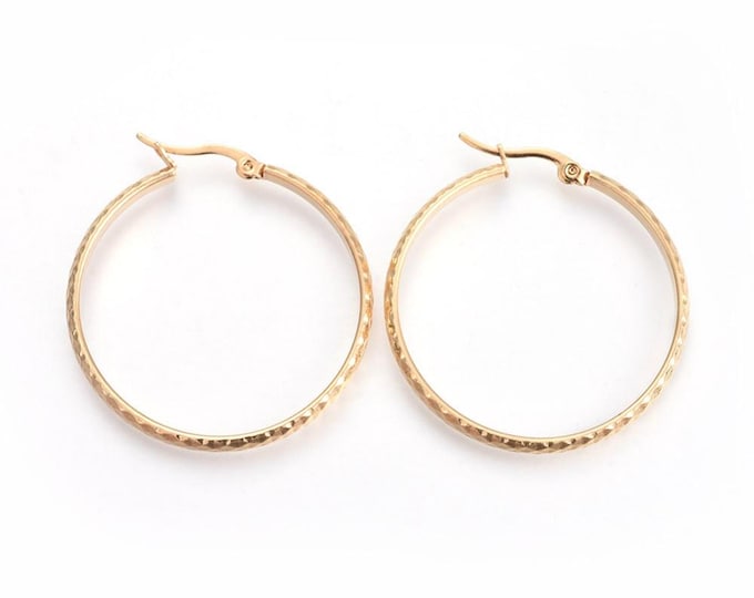 2 pairs of golden finish stainless steel Textured hoop earrings 38mm