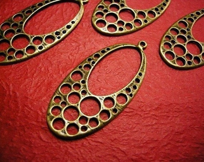 4pc antique bronze finish oval shap metal alloy pendants-3325