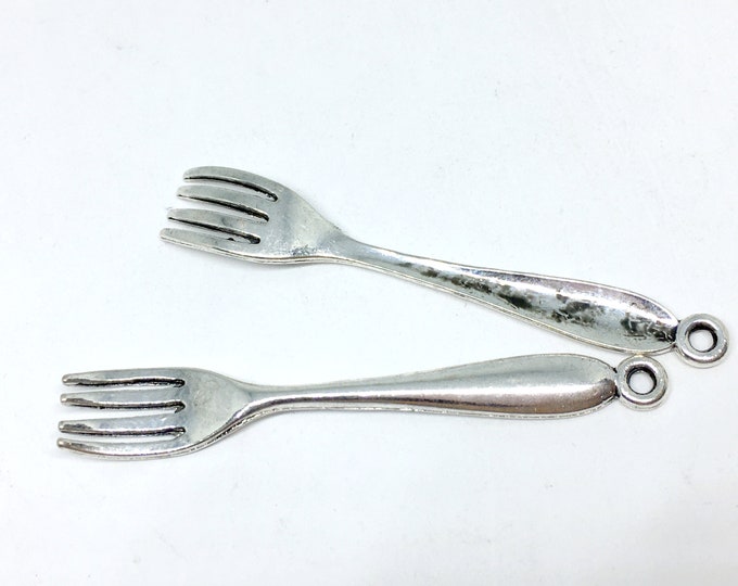 2pc 55x9mm antique silver finish metal fork Pendant-4841