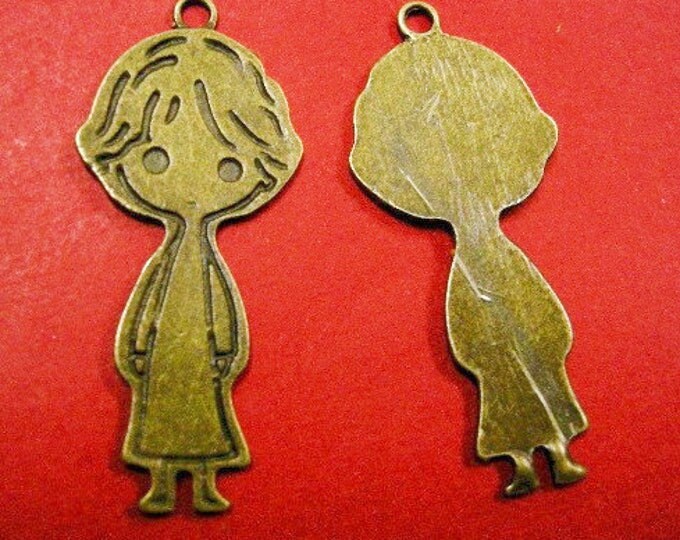 2pc antique bronze metal boy pendant-4783