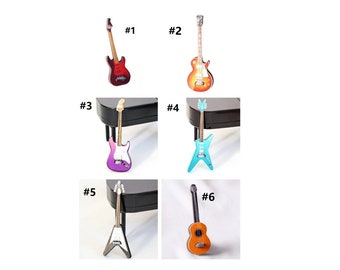 1pc Miniature Wooden Guitar, for Dollhouse Accessories Pretending Prop Decoration- pls pick a style