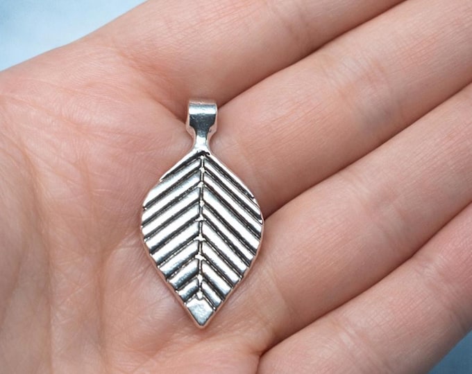 6pc antique silver finish metal  leaf pendant-2027