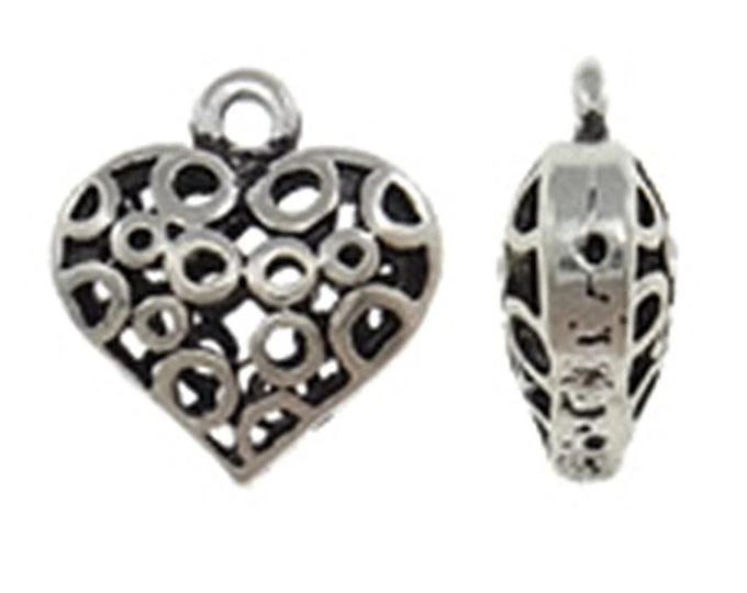 4pc 21mm antique silver finish  hollow heart pendants-8548T