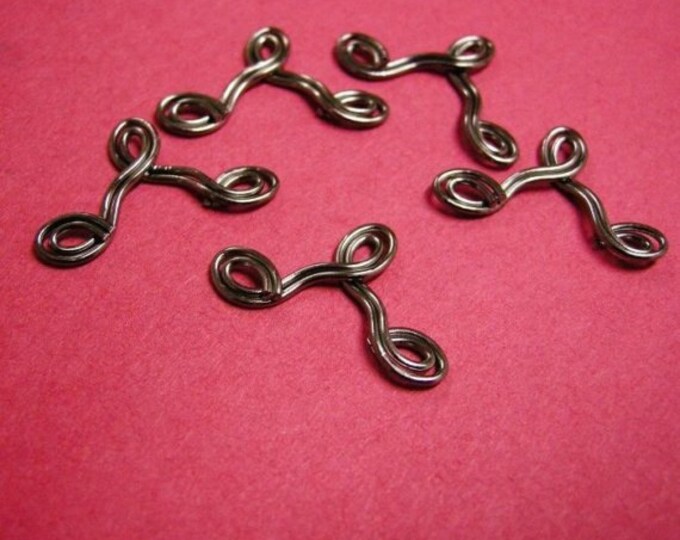 10pc gunmetal wired beads/links-2257