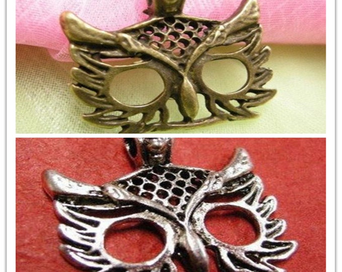 4pc 25x24mm antique finish metal alloy  owl pendant-pls pick a color