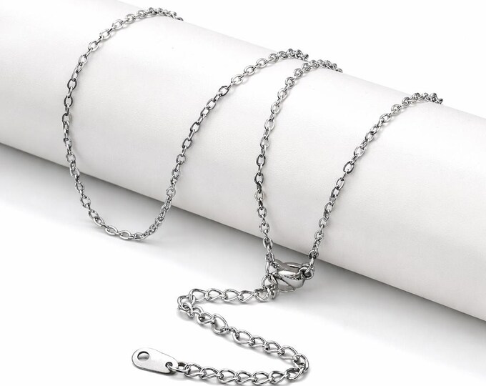 Wholesale 10 pc of  17.3" stainless steel oval link necklaces with extensions
