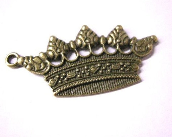 2pc antique bronze finish crown pendants-5268