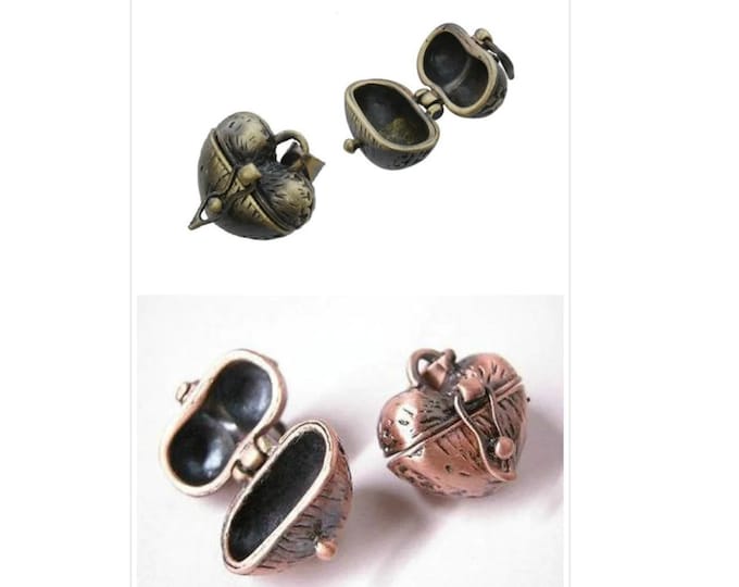 2PC fancy antique metal heart shape prayer pendant-pls pick a color
