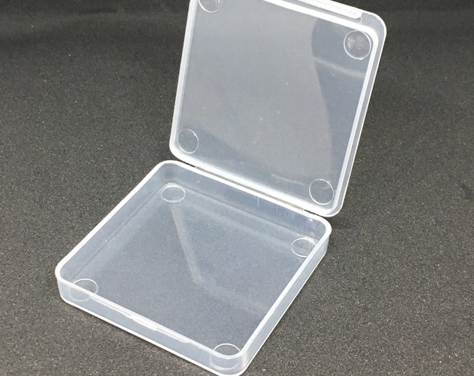 12pc 47x47x8mm square shape plastic bead containers