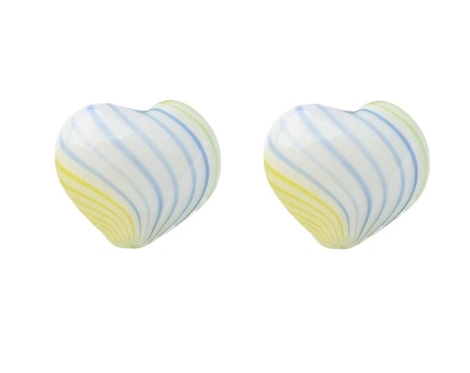 4pc  blown glass beads heart shape-RM21