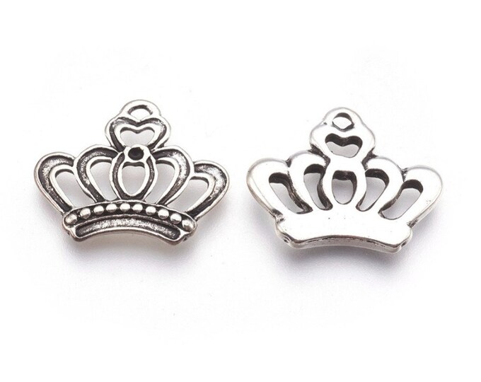 Sale- 12pc 22x16.5mm antique silver finish Crown metal charms-BAK24