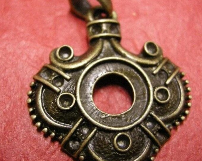 4pc antique bronze finish fancy metal pendant with cabochon fitting-3802x2