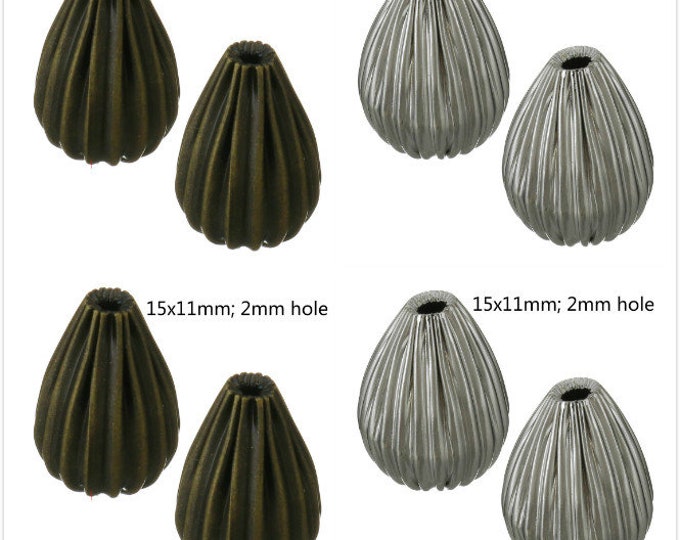12pc teardrop shape corrugated metal beads- Pls pick the size and color
