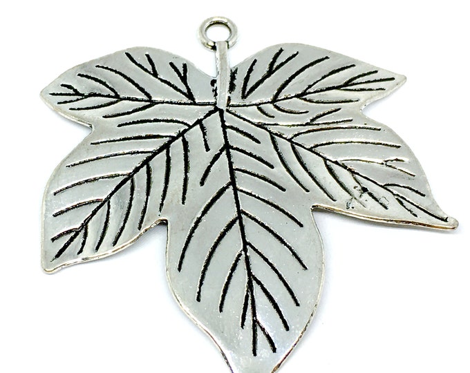 1pc 58x54mm antique silver finish metal leaf pendant-7226S