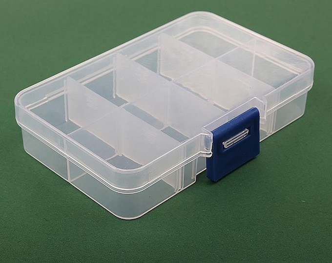 5pcs Clear Small Plastic Storage Box with Dividers – Minor Melt Mark on Lid – Ideal for Craft Supplies, Beads, and Small Parts