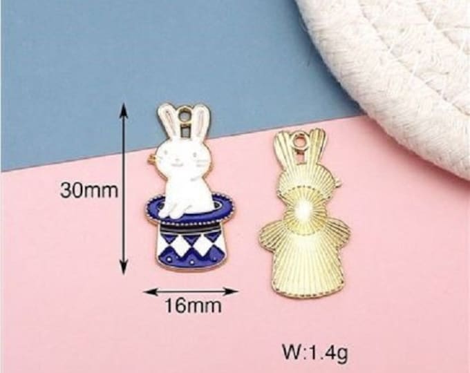 4pc  22x16mm gold finish with enamel  bunny in a hat pendant -G59