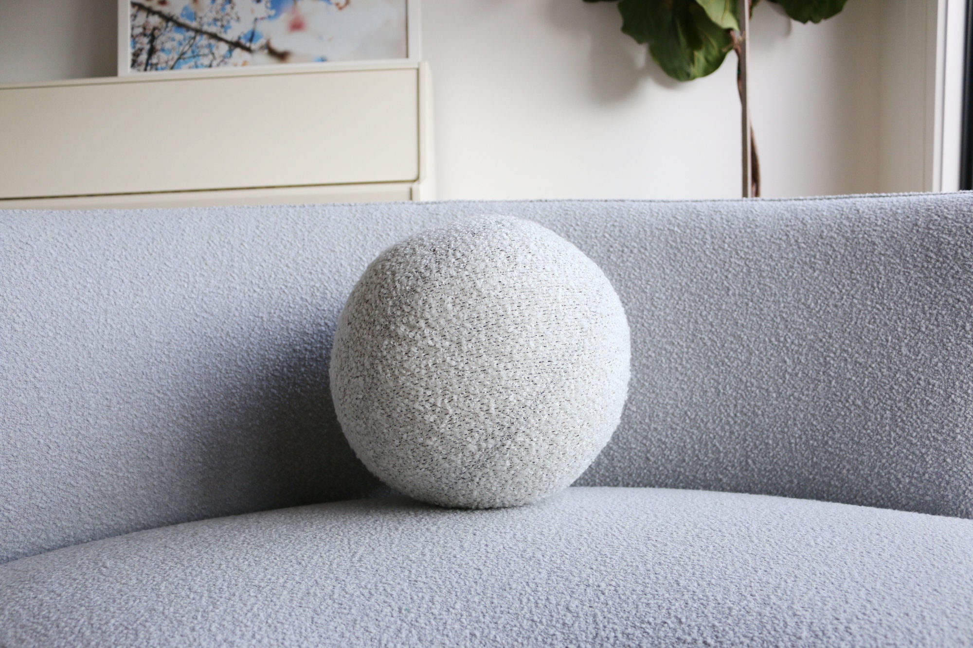Ball cushion white marle boucle — The Creative Muster