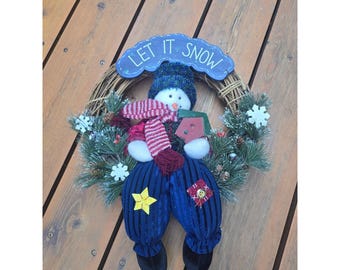 Guirlanda de Natal "Que Neve!" com Boneco de Neve e Videira - Decoração para Porta de Entrada (40 cm)