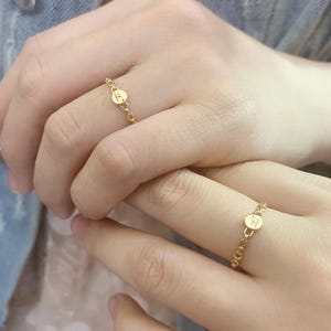 18K Gold Initial Chain Ring | Personalized Letter Disc Ring | Chain Link Ring with Engraved Initial | Custom Monogram Ring Gift for Her