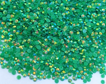 MajorCrafts Royal Green AB Flat Back Round 14 Facets Resin Rhinestones C79