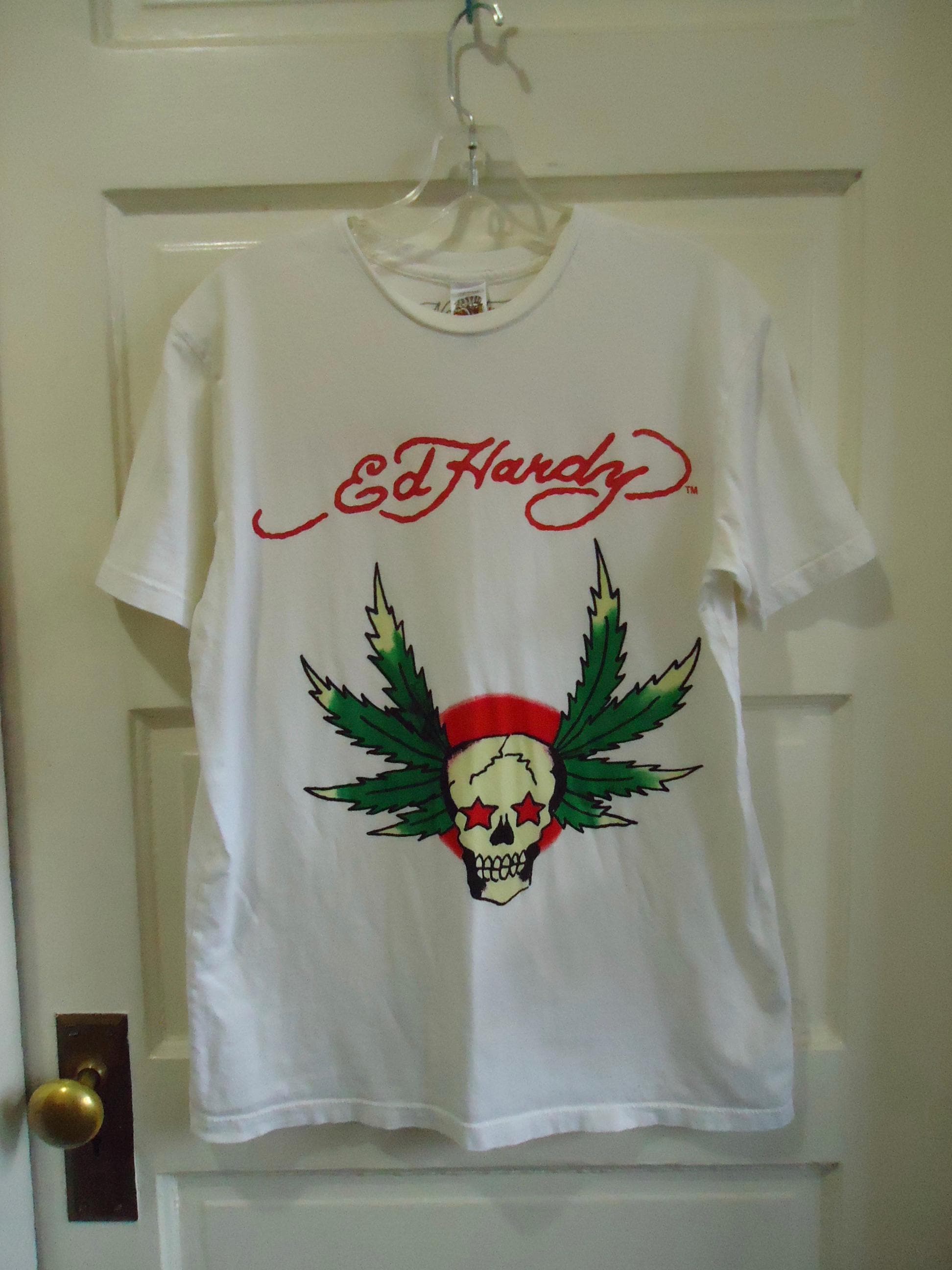 Vintage ED HARDY Y2K Rare Flying Skull Weed Leaf Graphic T Shirt